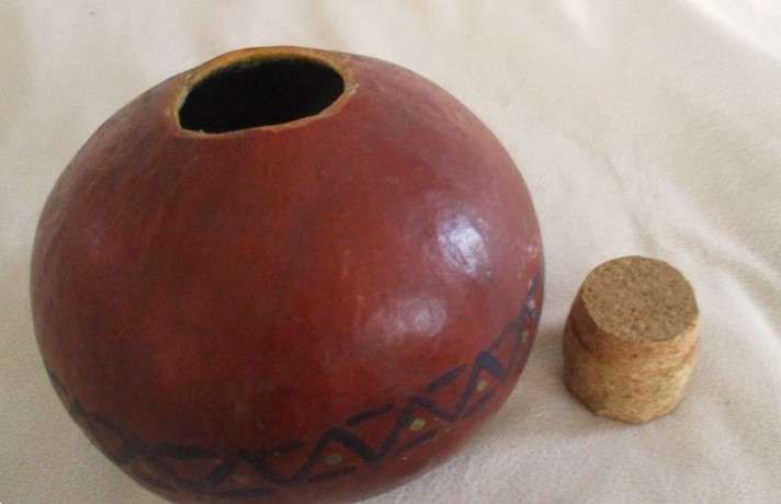 Unusual gourd flask - natural calabash