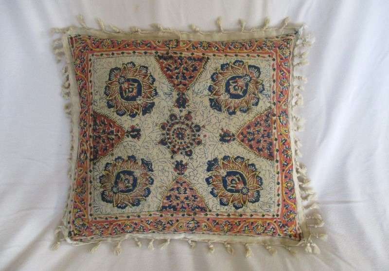 Not often found - a vintage hand blocked (natural dyed) Persian/Iranian Ghalamkar cushion
