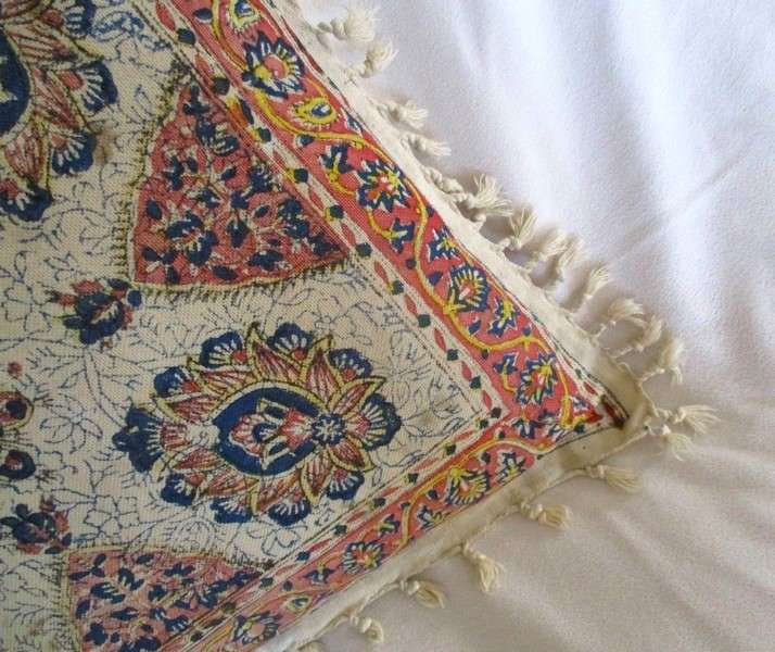 Not often found - a vintage hand blocked (natural dyed) Persian/Iranian Ghalamkar cushion