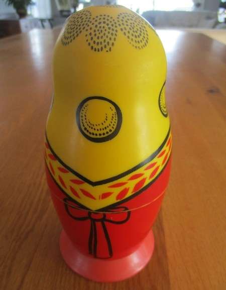 Rare!  Six vintage 1950's Eichhorn, West Germany hard plastic nesting dolls