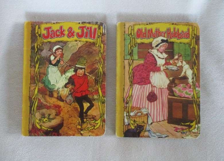 A set of six board books in original box - Children's Favourite Classic Stories