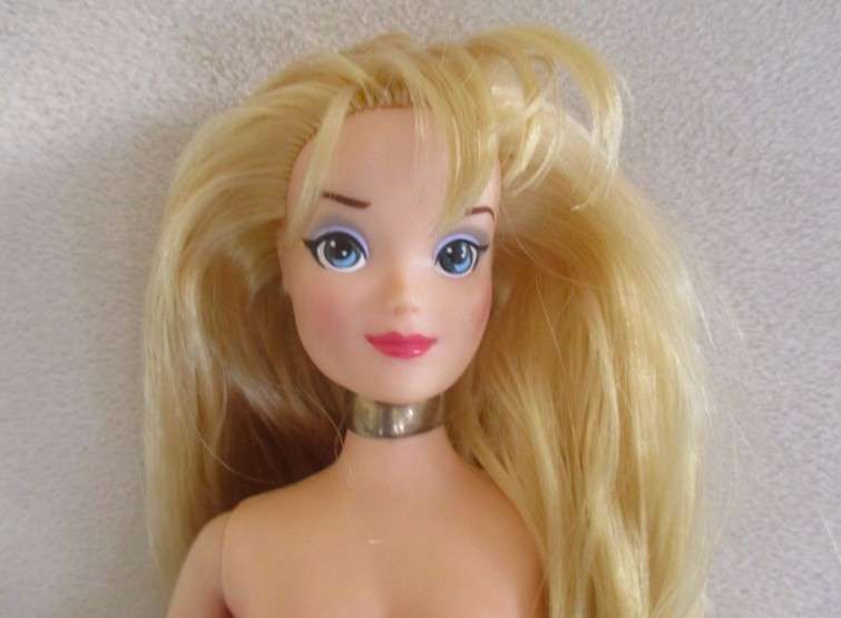 Lovely Disney princess Aurora (Sleeping Beauty)