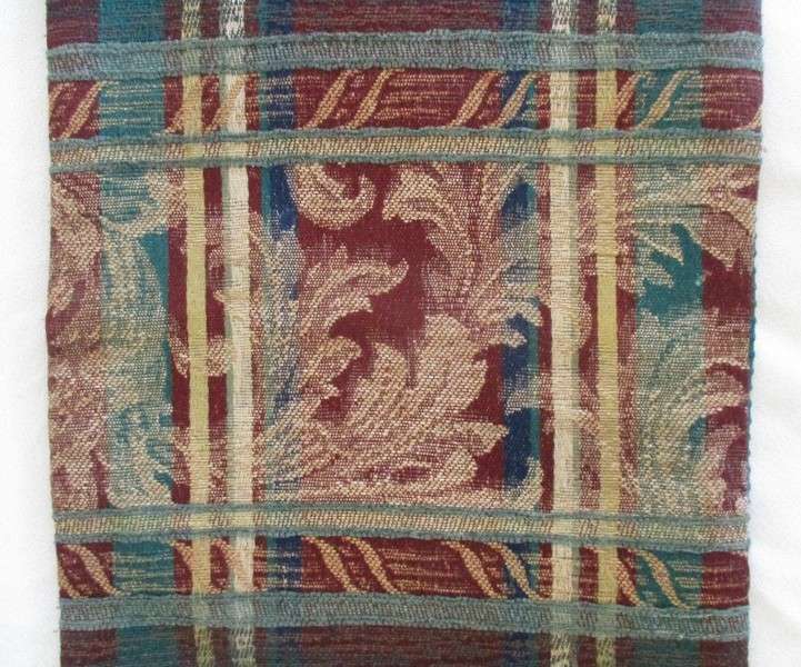 A good quality double layered cloth made from woven material