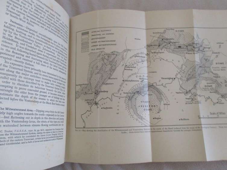 Geology of South Africa by Alex L. du Toit  - Har cover plus dust jacket