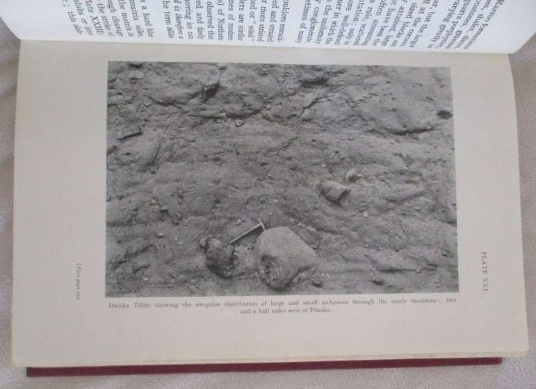 Geology of South Africa by Alex L. du Toit  - Har cover plus dust jacket