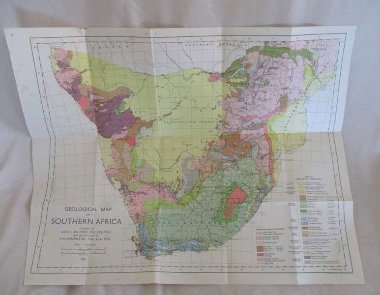 Geology of South Africa by Alex L. du Toit  - Har cover plus dust jacket