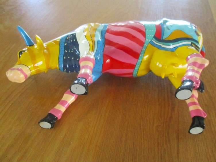 1. Collectable and Rare - large 2002 Cow Parade Tropical Heart Fish Caribbean Art Vibes ceramic cow