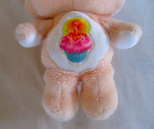 Very rare vintage Birthday (cupcake) Care Bear to add to your collection - apricot colour