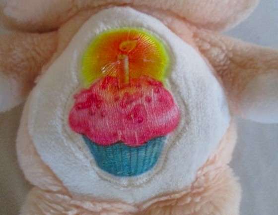 Very rare vintage Birthday (cupcake) Care Bear to add to your collection - apricot colour