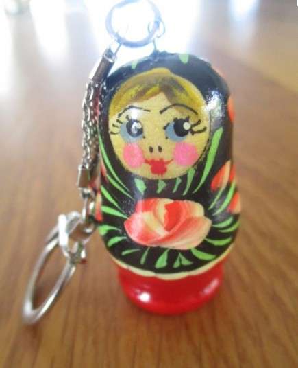 Vintage three piece set of wooden hand painted Matryoshka nesting dolls plus cute keyring