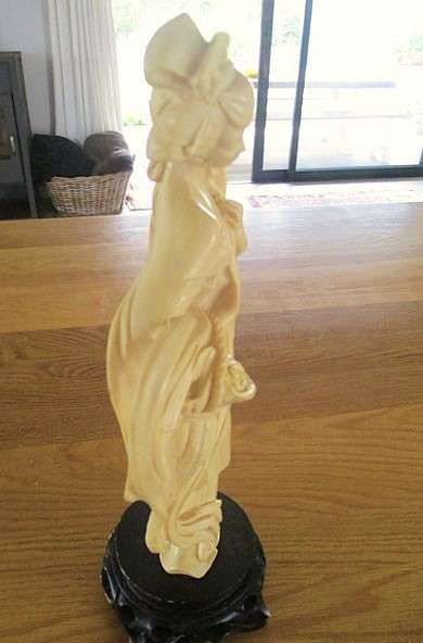 Large vintage carved alabaster resin Chinese statue of elegant lady