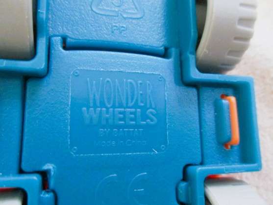Good makes - a batch of four cute cars in great condition for a little boy