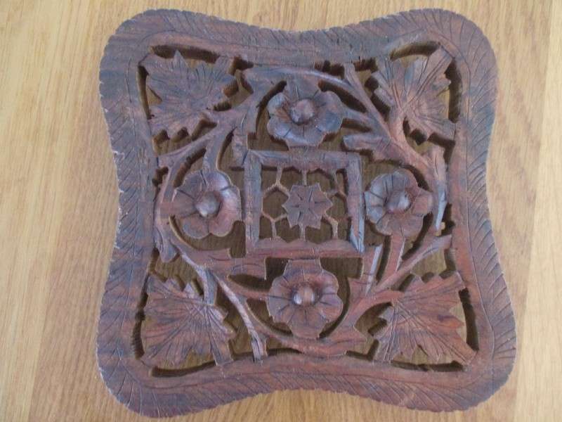 Vintage hand carved wooden Indian trivet/pot stand plus carved foldable display stand