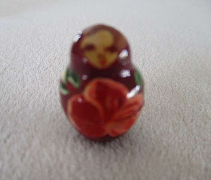 Unique & rare -  vintage 1990's genuine Russian tiny 5 piece set wooden Matryoshka nesting dolls