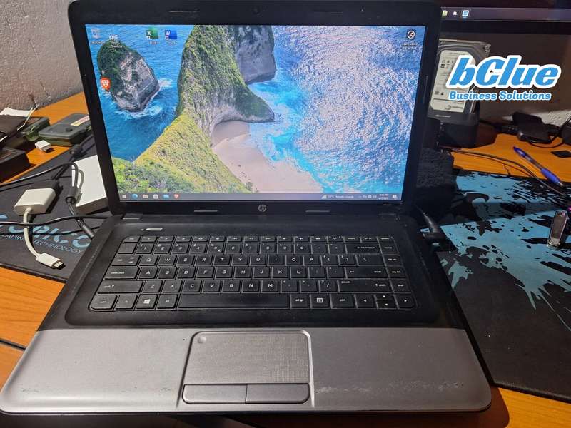 HP 255 Laptop (AMD E2 CPU, 8GB RAM, 120GB SSD)