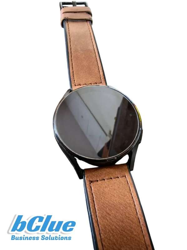 Samsung Galaxy Watch 4 BT 40mm + Extras