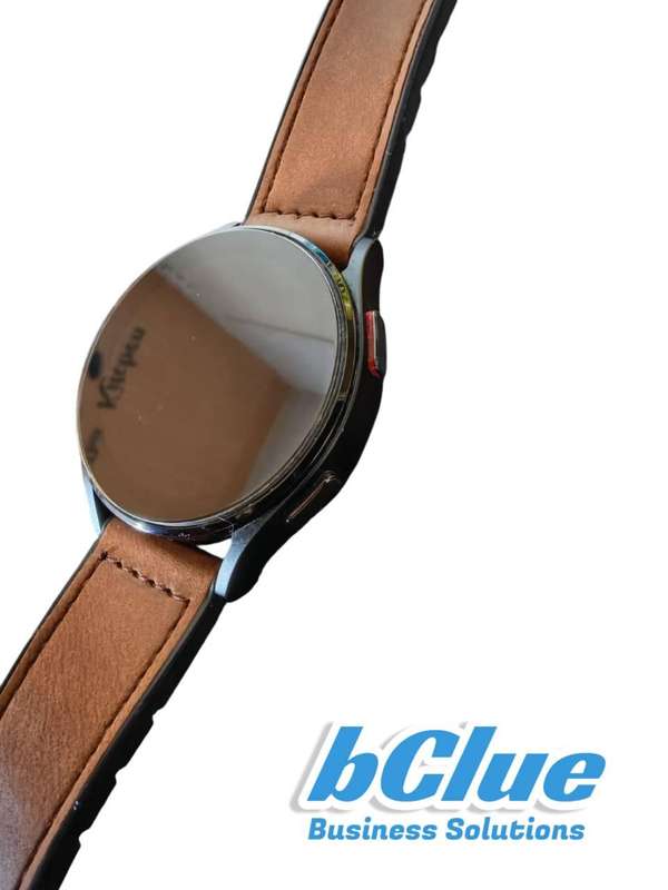 Samsung Galaxy Watch 4 BT 40mm + Extras