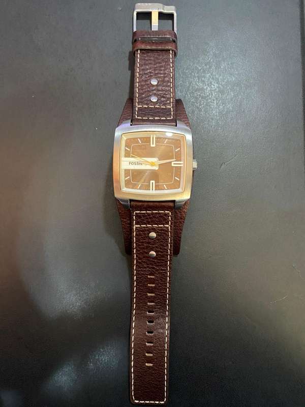 Fossil JR-9990 Men's Watch  Brand New, Unworn & Protective Stickers  Rare Collectible!