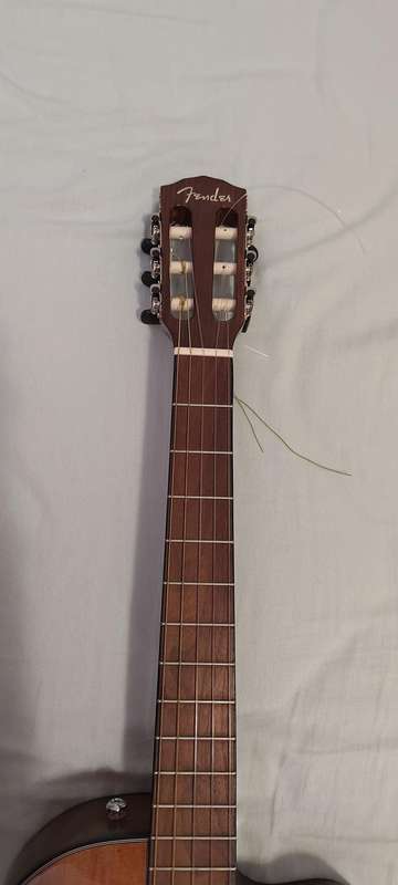 Fender CN-140SCE "5 strings" Thinline Acoustic Electric (Please read description)