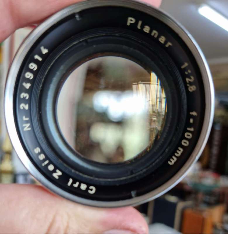 Carl Zeiss f2.8/100mm Planar lens Linhof Synchro- Compur shutter