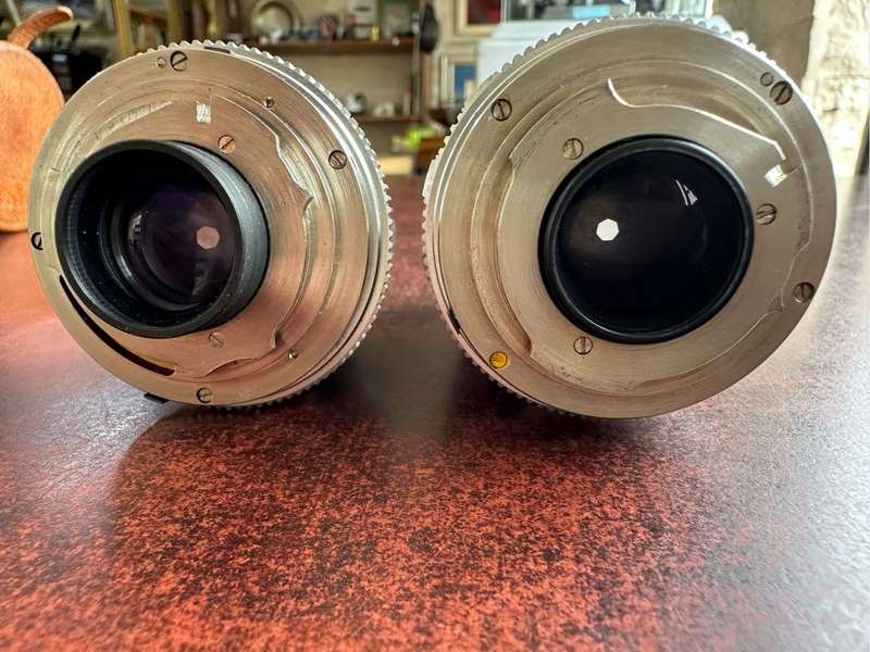 2 lenses by Voigtländer -  1:4 / 135 lense and a 1:4.8 / 100