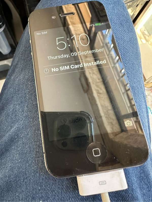 Apple IPhone 4