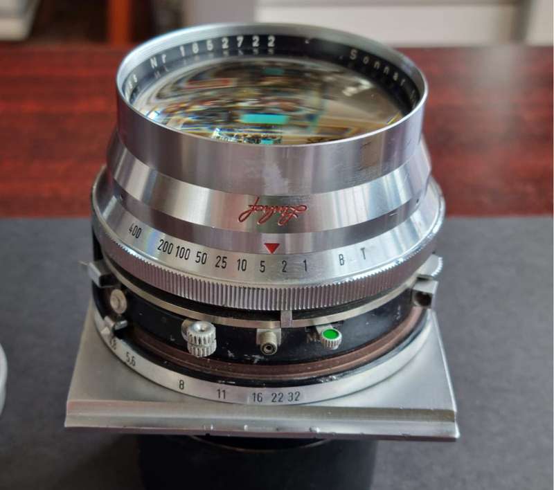 Carl Zeiss f4.8 /180mm Sonnar Lens - Linhof shutter plate