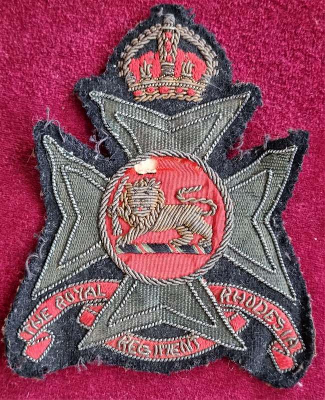 Royal Rhodesia Regiment blazer badge, Kings Crown, gold/silver bullion wire