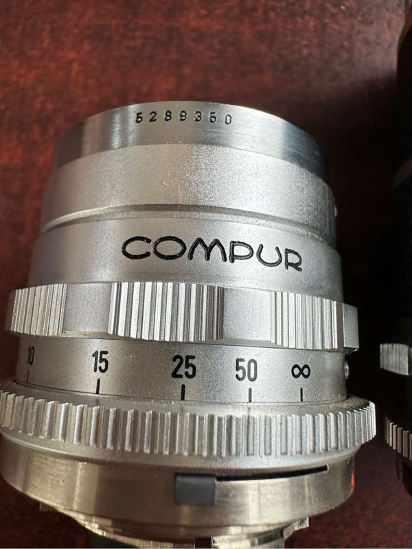 2 lenses by Voigtländer -  1:4 / 135 lense and a 1:4.8 / 100