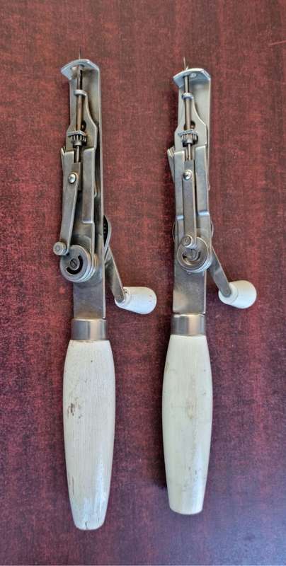 DANELLA Carpet Needle tool ( vintage carpet manufacturing )