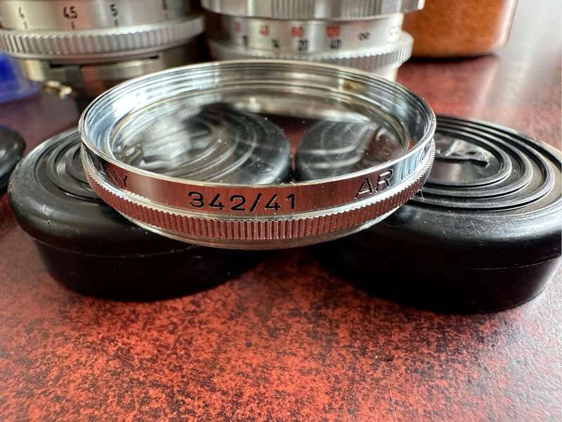 2 lenses by Voigtländer -  1:4 / 135 lense and a 1:4.8 / 100