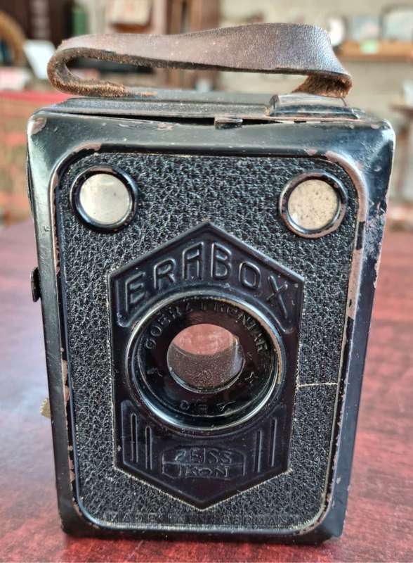 ZEISS IKON ERABOX Camera circa 1934 -1939.