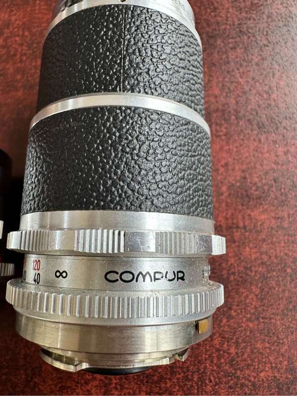 2 lenses by Voigtländer -  1:4 / 135 lense and a 1:4.8 / 100