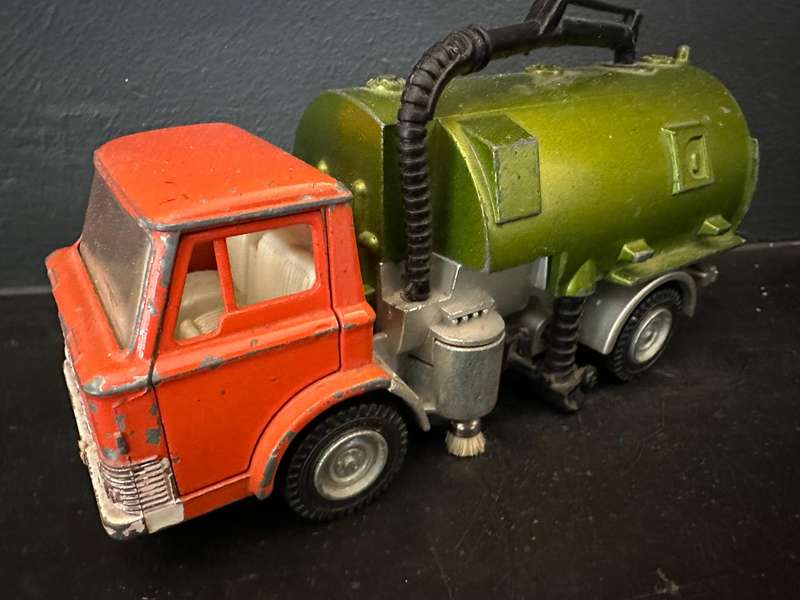 Dinky Toys Johnston road sweeper
