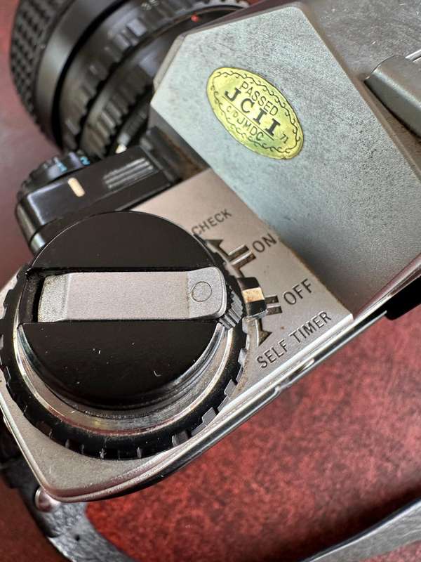 Olympus OM 10 35 mm. Camera