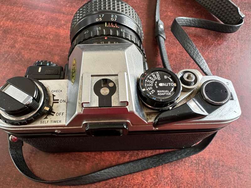Olympus OM 10 35 mm. Camera
