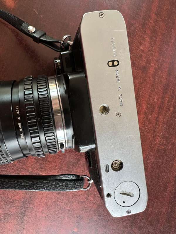 Olympus OM 10 35 mm. Camera