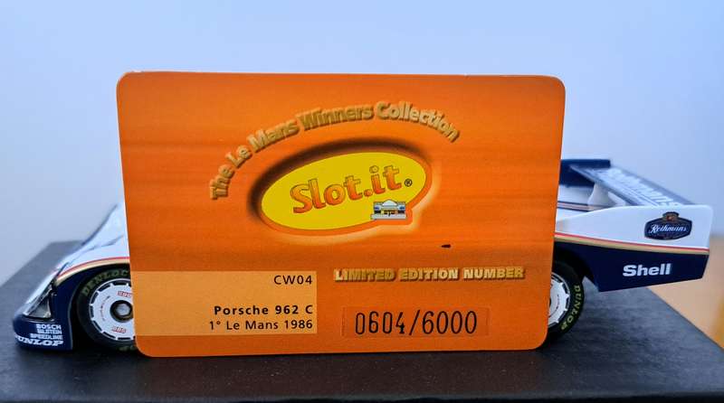 Slot.It Porsche 962 C "Rothmans" Le Mans 1986 Analogue Slot Car 1/32