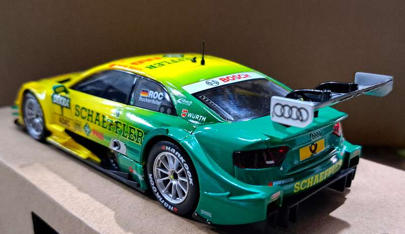 Carrera Audi RS5  "Schaeffler" DTM Slot Car 1/32