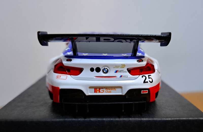 Carrera BMW M6 GT3 "Team RLL" Slot Car 1/32