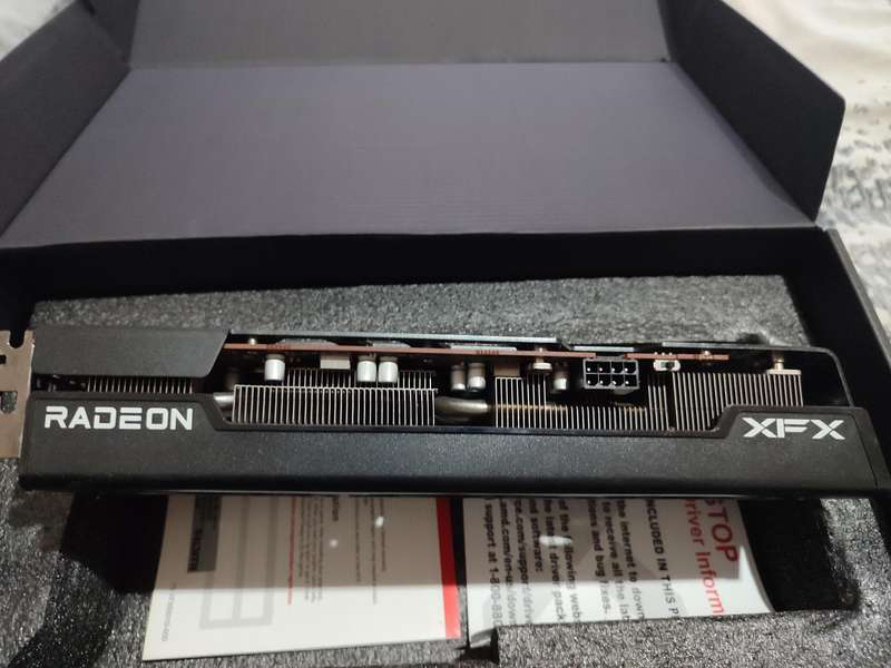 AMD RX6600XT 8GB  XFX Speedster