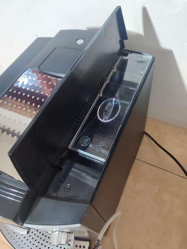 Jura F50 Automatic Bean to cup machine