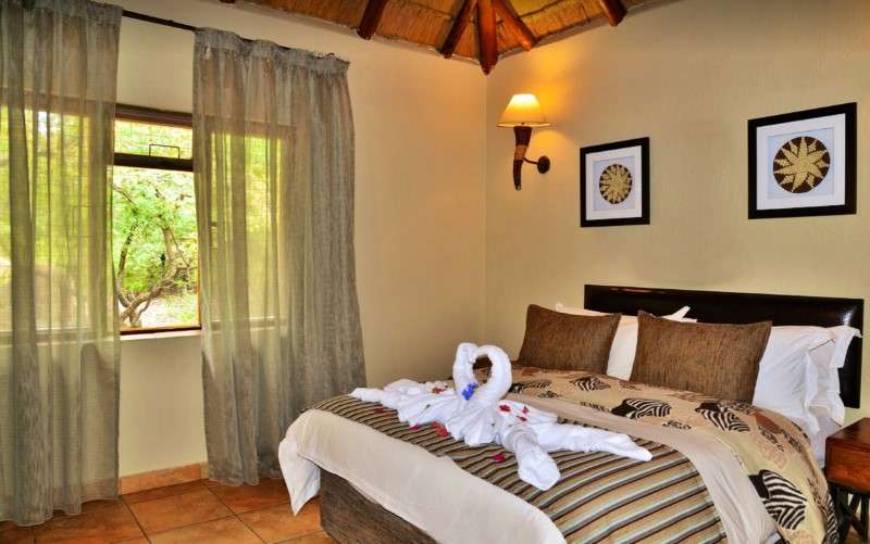BIG5 Mabula  Game Lodge Accommodation 7 Nights 10 Sleeper Timeshare
