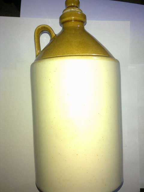 Collectable Bar novelty - Vintage Klawer Koop Wynkelder Soet Hanepoot Reduced to sell