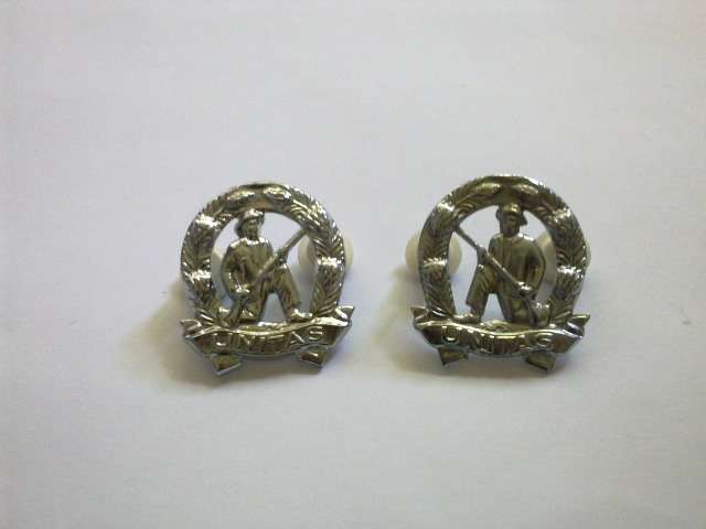SADF - Commando Collars Badge Set