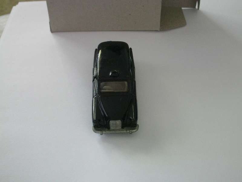 Matchbox 1986 Taxi FX4R Macau