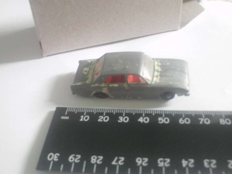 Matchbox Regular Wheels Ford Corsair Lesney England #45b