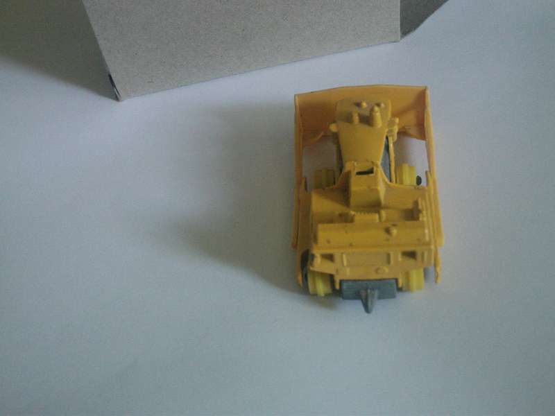 Matchbox Caterpillar D9 Tractor 1979 Lesney England #64e