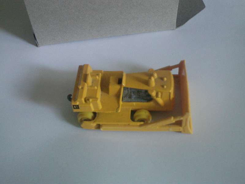 Matchbox Caterpillar D9 Tractor 1979 Lesney England #64e