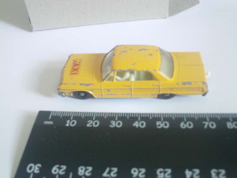 Matchbox Regular Wheels Chevrolet Impala Taxi Lesney England #20c